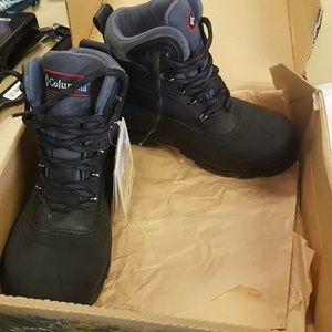 Columbia Women's Bugaboot size 7.5